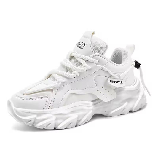 Casual Motion Low-Top Sneakers