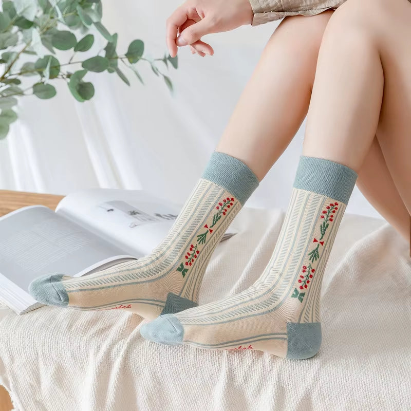 Fashion Harajuku Retro Crew Socks Women Korean Style Vintage Streetwear Women Socks College Style School Girls Cotton Long Socks
